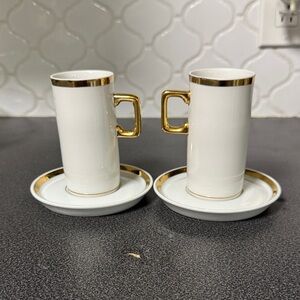 Elegant White and Gold Coffee/Tea Cup Set